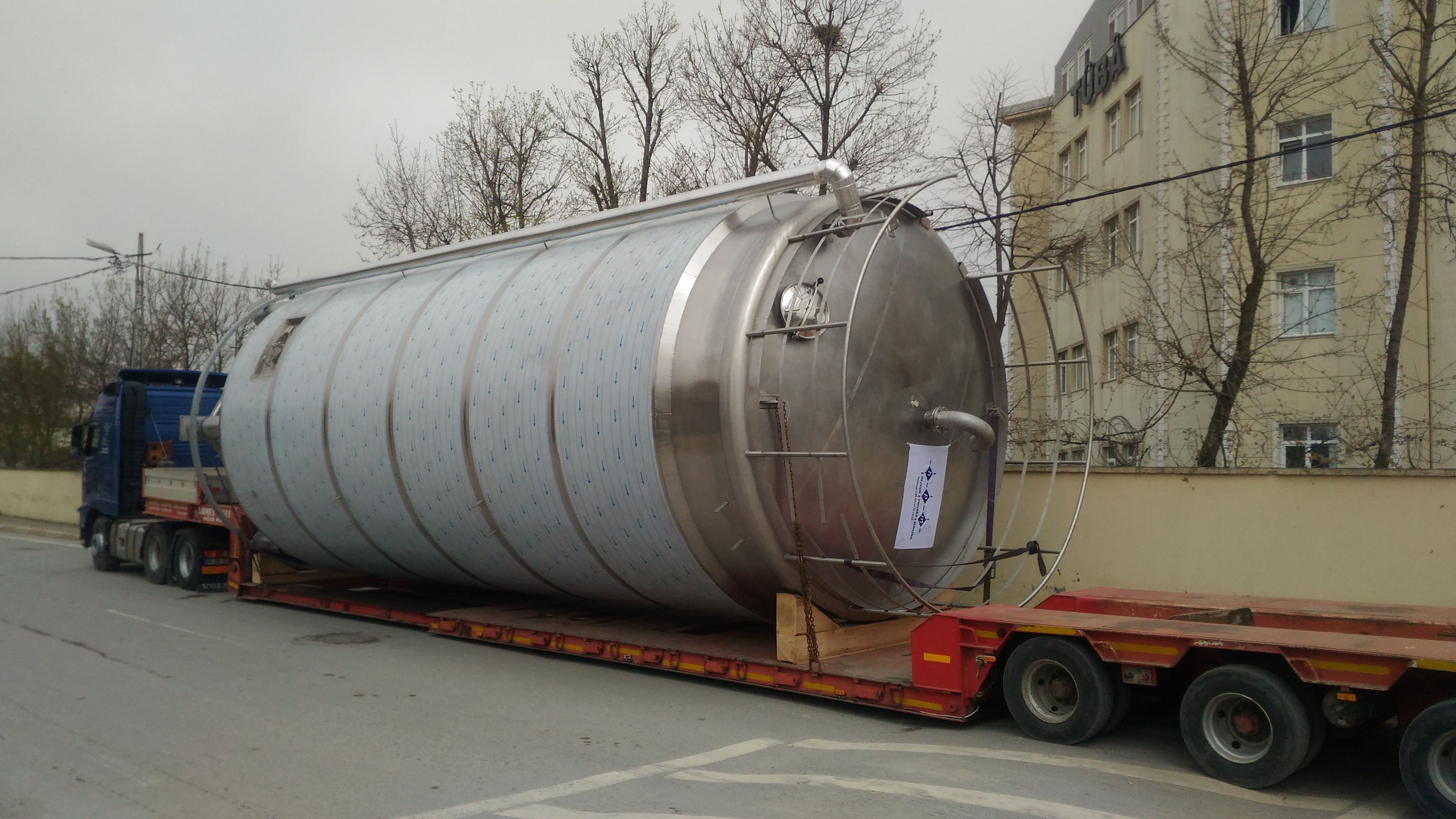 Tanques de Almacenamiento